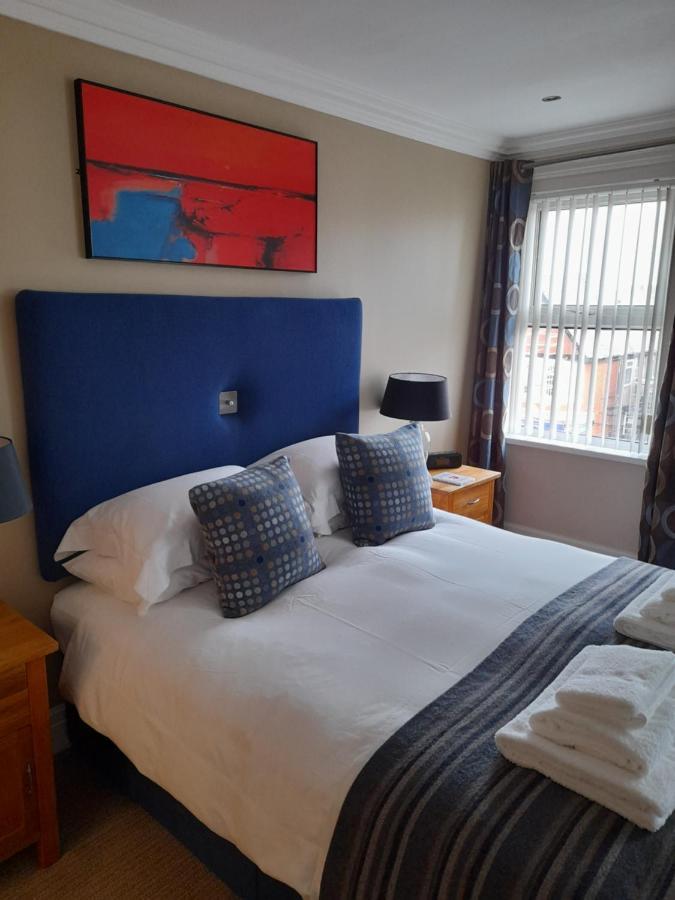 Bed and Breakfast Langtrys Blackpool Esterno foto